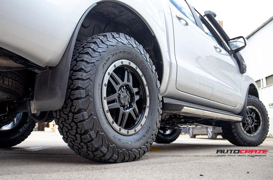 FORD-RANGER-T16-SATIN-BLACK-MACHINED-LIP